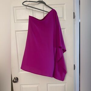Vici mini one-shoulder dress. Wore once for a gala.